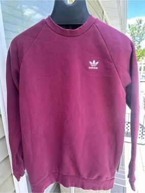 Adidas women’s Crewneck Sweatshirt - Burgundy